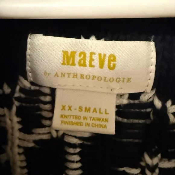 Anthropologie Maeve Seahorse Cardigan Sweater XXS. Great Condition. - Picture 5 of 6